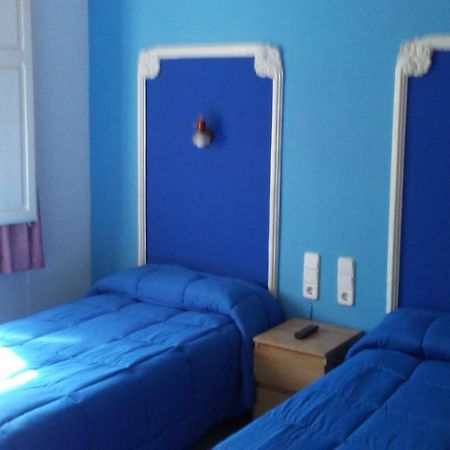 Hostal Porta De Ferro サン・ボイ・ダ・リュブラガート エクステリア 写真